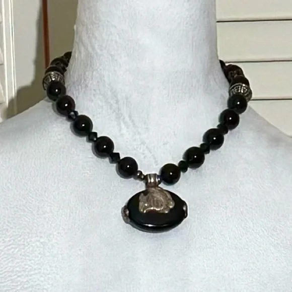 Women’s Necklace -Black Onyx/Sterling Silver Pendant & Beads -Substantial Choker - Picture 3 of 10